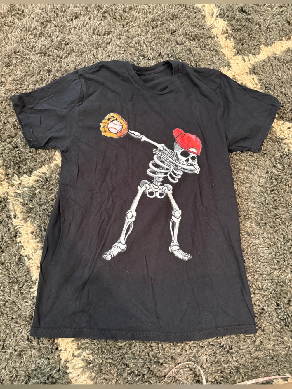 Graphic t shirt‎ size small EUC